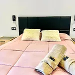 Apartment Sweet Colon *